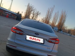 2018 Ford Fusion (North America) II Рестайлинг, серый, 1700000 рублей, вид 3