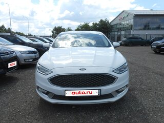 2017 Ford Fusion (North America) II Рестайлинг, белый, 1680000 рублей, вид 5