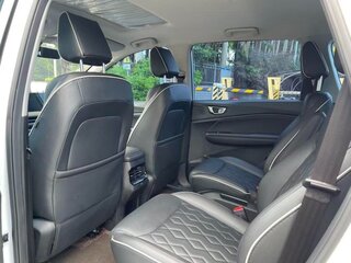 2022 Wuling Jiachen, белый, 1000000 рублей, вид 5
