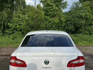 2011 Skoda Superb II, белый, 710000 рублей, вид 5