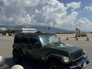 2022 Jeep Wrangler IV (JL), зелёный, 6300000 рублей, вид 3