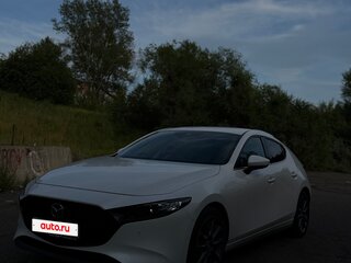 2020 Mazda 3 IV (BP), белый, 1950000 рублей, вид 1