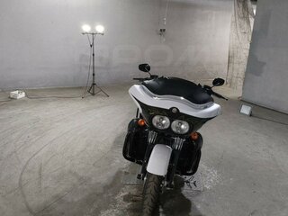 2012 Harley-Davidson CVO Road Glide, белый, 1440000 рублей, вид 3
