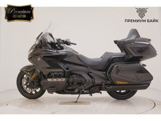 2026 Honda GL 1800 Gold Wing, чёрный, 3877000 рублей, вид 2