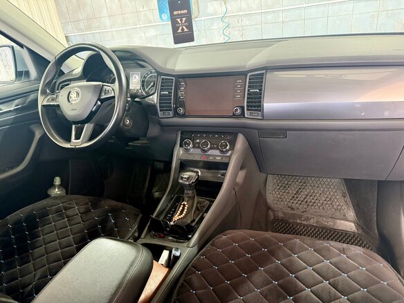 2018 Skoda Kodiaq I, серебристый, 2250000 рублей - вид 4