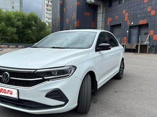 2021 Volkswagen Polo VI, белый, 1390000 рублей, вид 2
