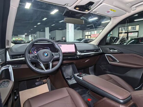 2023 BMW X1 Long 20Li sDrive III (U11/U12), белый, 3040999 рублей - вид 7