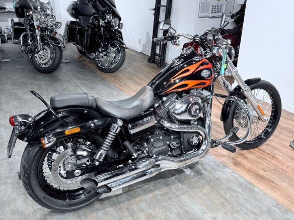 2012 Harley-Davidson Dyna Wide Glide, чёрный, 1199000 рублей - вид 1