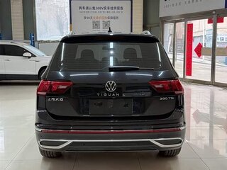 2023 Volkswagen Tiguan II Рестайлинг, чёрный, 2500000 рублей, вид 5