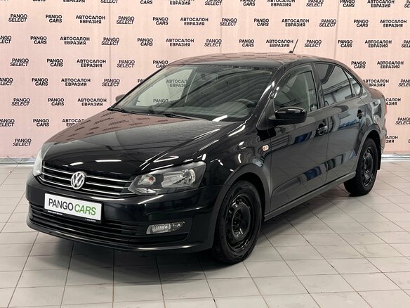 2017 Volkswagen Polo V Рестайлинг, чёрный, 858000 рублей