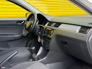 2016 Skoda Rapid I, белый, 799999 рублей, вид 5
