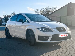 2011 SEAT Leon FR II Рестайлинг, белый, 1300000 рублей, вид 4
