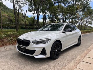 2022 BMW 1 серии 120i III (F52) Рестайлинг, белый, 1420000 рублей, вид 1