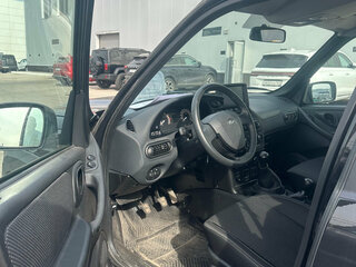 2025 Lada (ВАЗ) Niva Travel I Рестайлинг, чёрный, 1476000 рублей, вид 5