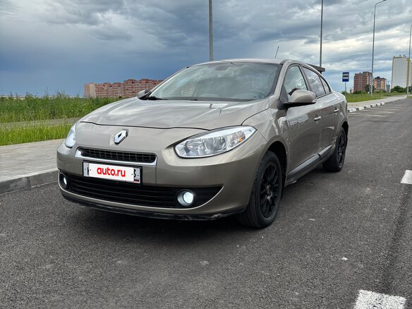 2011 Renault Fluence I, бежевый, 429000 рублей