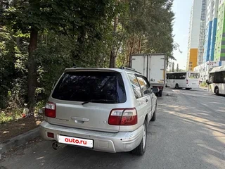 2000 Subaru Forester I Рестайлинг, серебристый, 370000 рублей, вид 2