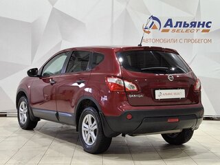 2012 Nissan Qashqai I Рестайлинг, красный, 1120000 рублей, вид 5