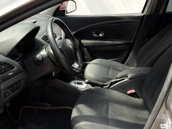 2012 Renault Fluence I, серый, 540000 рублей - вид 8
