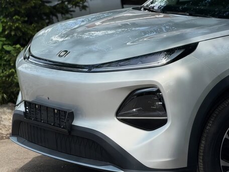 2026 Changan Qiyuan Q05 51.9 kWh II, серебристый, 2170000 рублей, вид 2