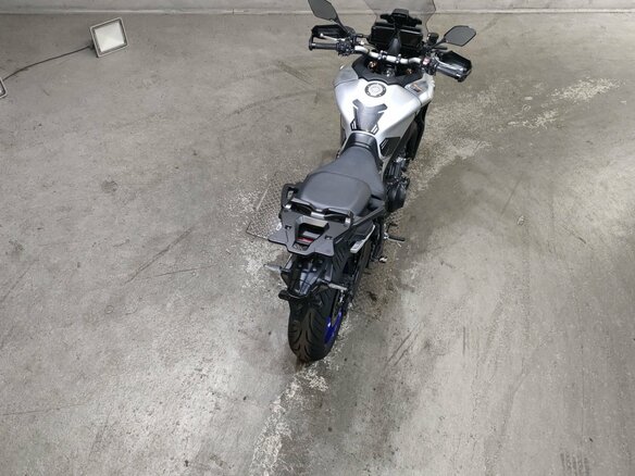 2021 Yamaha MT-09 Tracer (FJ-09), серый, 1219000 рублей - вид 28