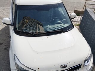 2018 Kia Soul II Рестайлинг, белый, 1400000 рублей, вид 2