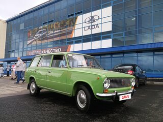 1986 Lada (ВАЗ) 2102, зелёный, 2500000 рублей, вид 3