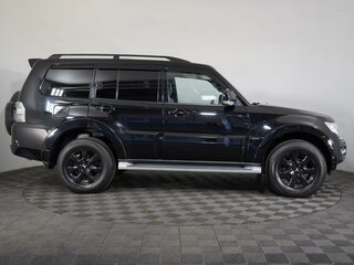 2014 Mitsubishi Pajero IV Рестайлинг 2, чёрный, 2525000 рублей, вид 5