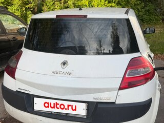 2007 Renault Megane II Рестайлинг, белый, 250000 рублей, вид 2