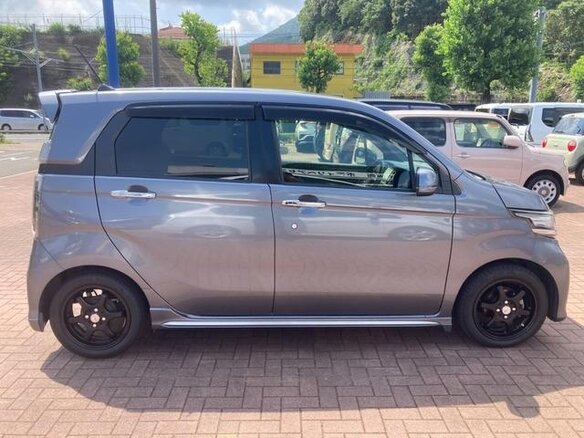 2018 Honda N-WGN I Рестайлинг, серый, 570000 рублей - вид 2