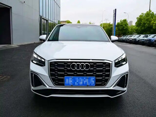 2022 Audi Q2 L 35 TFSI I Рестайлинг, белый, 1702025 рублей, вид 2