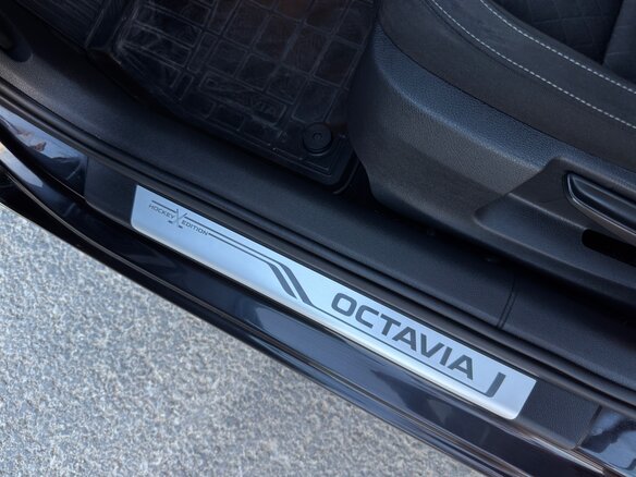 2016 Skoda Octavia III (A7), чёрный - вид 12