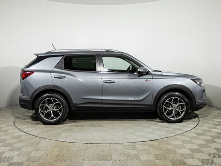 2020 SsangYong Korando IV, серый, 1799700 рублей, вид 4