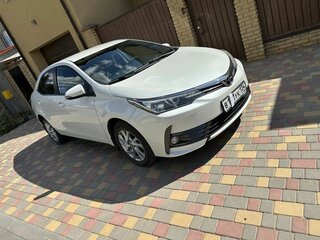 2016 Toyota Corolla XI (E160, E170, E180) Рестайлинг 1, белый, 1650000 рублей, вид 4