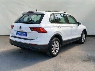 2021 Volkswagen Tiguan II Рестайлинг, белый, 1900000 рублей, вид 4