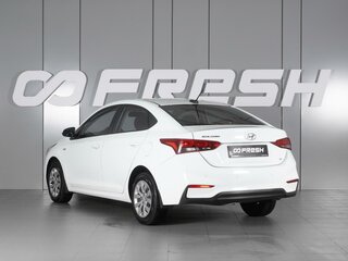 2018 Hyundai Solaris II, белый, 1255000 рублей, вид 2