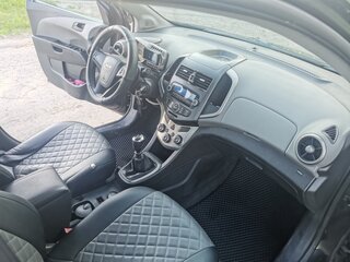 2013 Chevrolet Aveo II, чёрный, 720000 рублей, вид 4