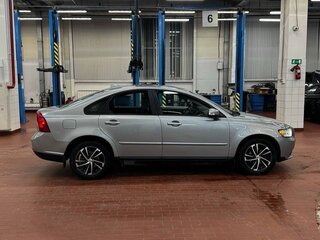 2008 Volvo S40 II Рестайлинг, серебристый, 670000 рублей, вид 4