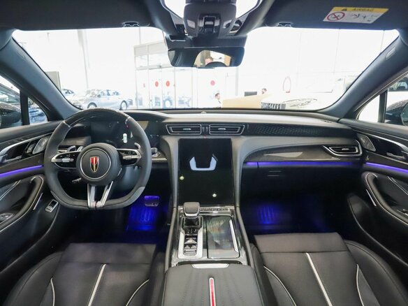 2025 Hongqi H6, чёрный - вид 16