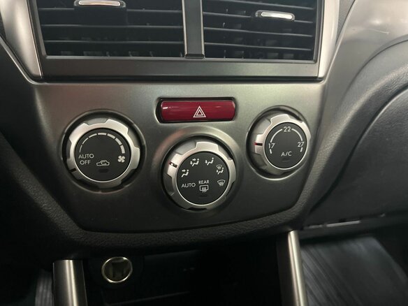 2012 Subaru Forester III Рестайлинг, белый, 1094000 рублей - вид 15