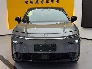 2026 Toyota bZ3X 58.3 kWh, чёрный, 2706336 рублей, вид 2