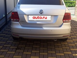 2016 Volkswagen Polo V Рестайлинг, серебристый, 1200000 рублей, вид 3