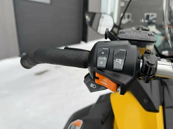 2023 BRP Ski-Doo Expedition 900, чёрный, 1500000 рублей - вид 5