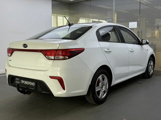 2018 Kia Rio IV, белый, 1109000 рублей, вид 5