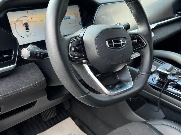 2024 Geely Monjaro I, чёрный - вид 8