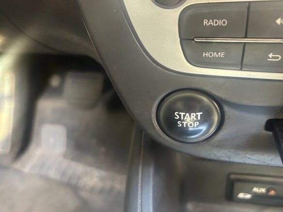 2013 Renault Fluence I Рестайлинг, белый - вид 9
