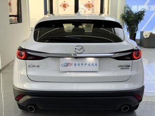 2022 Mazda CX-4 I Рестайлинг, белый, 1835000 рублей, вид 5