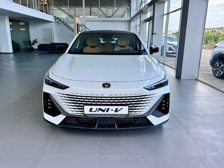 Changan UNI-V I