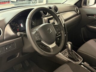 2025 Suzuki Vitara II Рестайлинг, белый, 4090000 рублей, вид 5