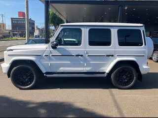 2026 Mercedes-Benz G-Класс 450 d III (W465) Рестайлинг, белый, 25000000 рублей, вид 4