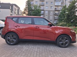 2020 Kia Soul III, пурпурный, 1960000 рублей, вид 2
